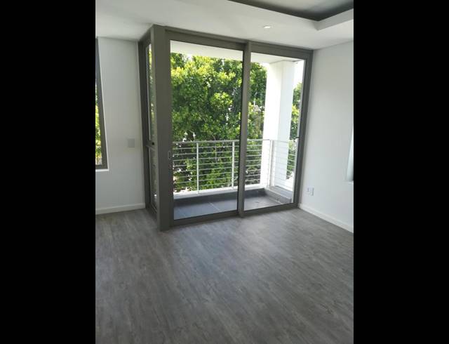 1 BEDROOM APARTMENT FOR SALE IN KENILWORTH